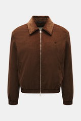 Ami Paris Cord-Blouson braun, Frontansicht, Cord aus Baumwolle, weicher Griff, Unisex, Regular Fit, Zwei-Wege-Reißverschluss, Umlegekragen, schräge Fronttaschen, tonales Logo-Stitching, elastische Saumabschlüsse, softes Twill-Futter, zwei Innentaschen.