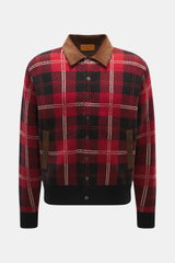 Guest In Residence Strick-Blouson rot/schwarz/creme kariert, frontale Ansicht, Mix aus Wolle und Cashmere, weicher Griff, mittelfeines Strickbild, Regular Fit, glatte Knopfleiste mit Druckknöpfen, paspelierte Fronttaschen, Kragen mit Cordbesatz, elastisch