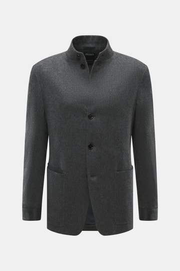 Front view of Zegna Cashmere jacket grey melange, a slim fit pure cashmere jacket with stand-up collar, four-button placket, patch and leather front pockets.
