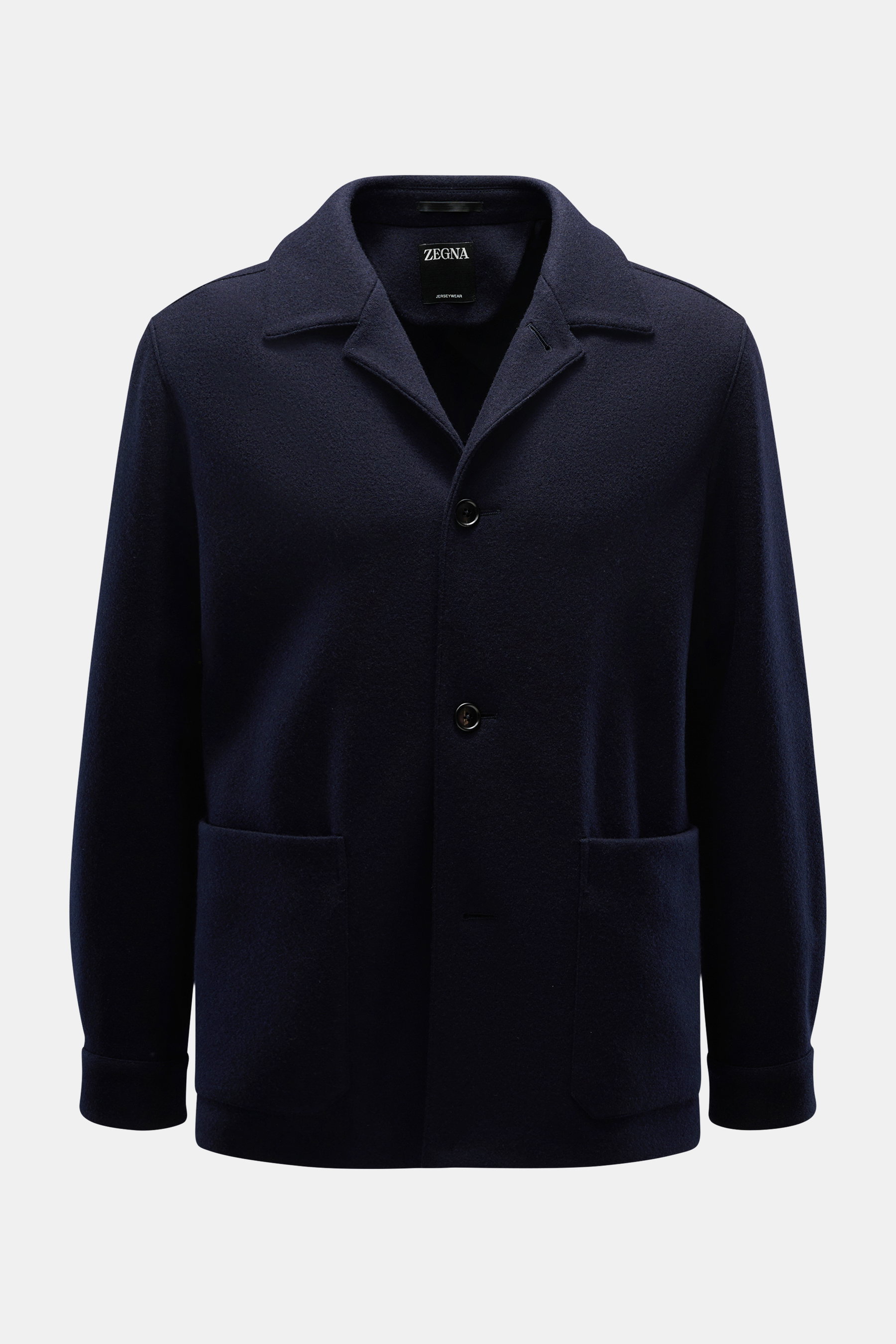 Zegna Jacke navy, frontal fotografiert, leichte Wolle-Cashmere-Jacke mit kastigem Schnitt, variabler Kragen, Vier-Knopf-Leiste und Hüfttaschen.