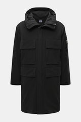Front view of the C.P. Company Parka 'Long Jacket' schwarz in black, made of wind- and water-repellent microfiber with sustainable Primaloft filling, featuring a regular fit, robust two-way zipper, wind flap with snap buttons, hidden hood in the collar, s