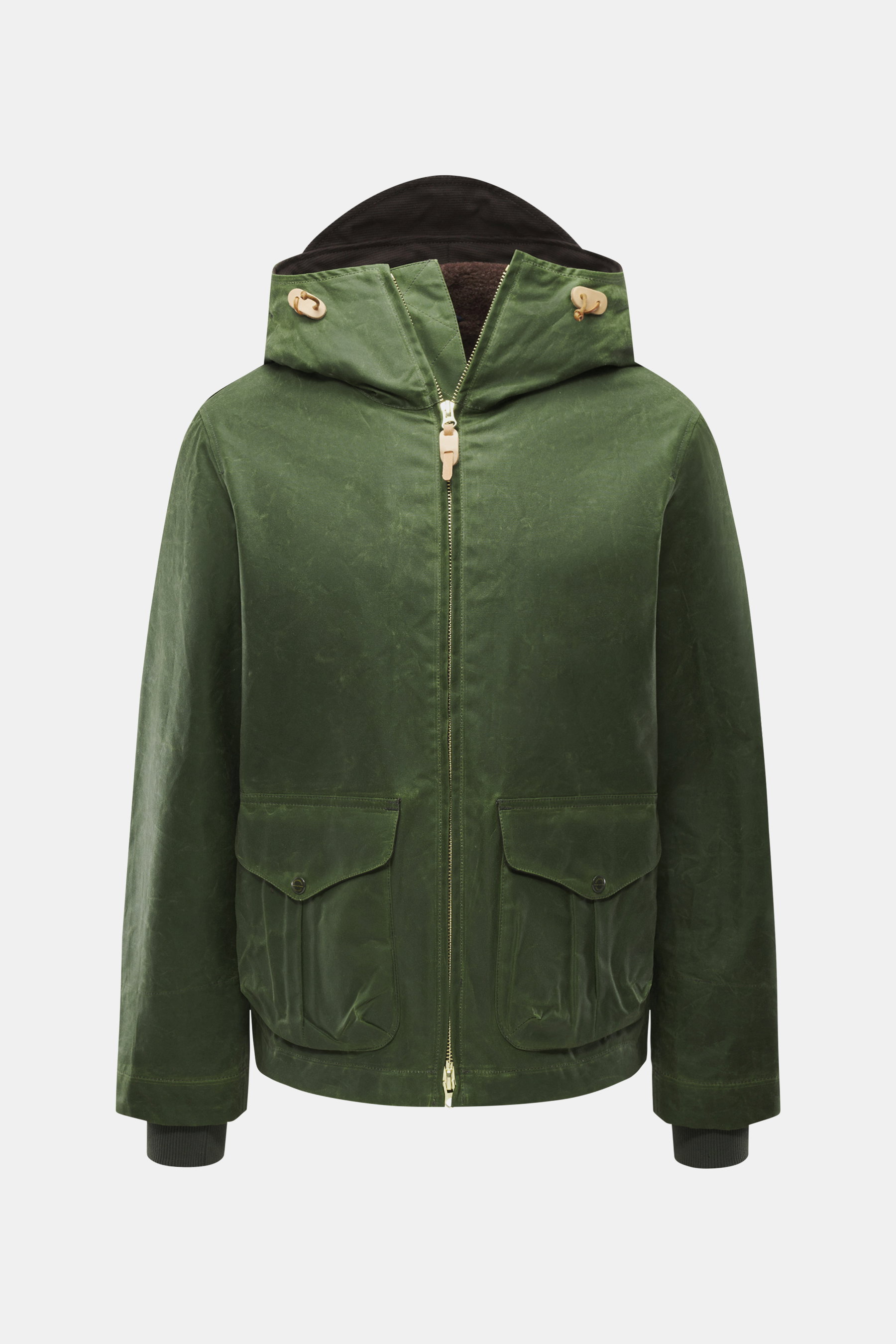 Manifattura Ceccarelli Wachsjacke 'Blazer Coat' grün, Frontansicht mit Kapuze, gewachste, wasserabweisende Baumwolle, Lederdetails, Regular Fit, Alpakawolle-Futter.