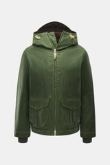 Manifattura Ceccarelli Wachsjacke 'Blazer Coat' grün, Frontansicht mit Kapuze, gewachste, wasserabweisende Baumwolle, Lederdetails, Regular Fit, Alpakawolle-Futter.