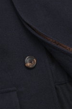 Close-up front side view of Doppiaa Jacket 'Aaliante' navy showing wool blend fabric, soft feel, regular fit, concealed five-button placket, turn-down collar, patch pockets with flap, sleeve cuffs with cuff, back yoke with pinch pleat, elastic waist, shor