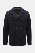 Moorer Cashmere Cabanjacke 'Bas' dunkelbraun, frontale Nahaufnahme, Slim Fit, wärmende Daunenfüllung, zwei Hüfttaschen, zweireihig, variabler Kragen.