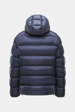 Polo Ralph Lauren Down Jacket Navy shown from the back, ripstop microfiber, smooth feel, warm down filling, Regular Fit, collar-high zipper, hood with drawstring, zippered front pockets, elastic sleeve cuffs, tonal logo stitching, adjustable hem width, to