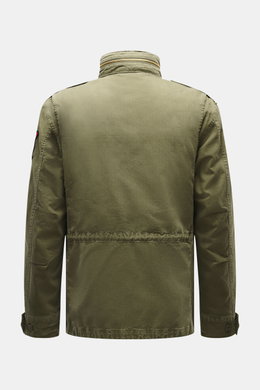 Polo Ralph Lauren Jacke 'Iconic Field Jacket' oliv, Rückansicht, reine Baumwolle, weicher Griff, Slim Fit, Zwei-Wege-Reißverschluss, Windblende mit Druckknöpfen, Stehkragen mit verstaubarer Kapuze, Fronttaschen mit Patte und Knopf, aufgesetzte Brusttasche