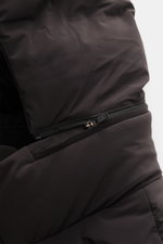 Close-up front side view of UBR Down jacket 'Bolt' dark brown, showing waterproof fabric, zipper, and detachable hood details.

<p>In the lightweight down jacket 'Bolt' by UBR we’re ready for the next downpour, because this clean model provides the protec