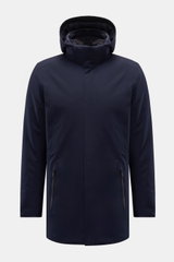 UBR Parka 'Regulator Parka Savile' navy, Slim Fit Twill aus Merinowolle, wasserdicht, atmungsaktiv, mit Kapuze, Primaloft-Wattierung, Fronttaschen, von vorne fotografiert.
