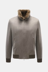 Alt tag (max 125 characters):
Front view of Eddy Monetti Cashmere blouson 'Rius' grey melange with stand-up collar and detachable fur trim.

Detailed description:
<p>High-quality blouson by EDDY MONETTI: The model 'Rius' impresses with a comfortable fit m