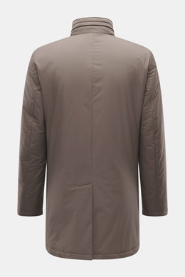 Eddy Monetti Jacke 'David' taupe, Rückansicht, Slim Fit, hochwertige Microfaser, glatter Griff, wasserabweisend, Stehkragen, zwei Innentaschen, regulierbare Taillenweite.