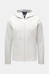 Stone Island Jacke 'Stellina' offwhite, Frontansicht, hochwertige Microfaser, wind- und wasserabweisend, Regular Fit, Zwei-Wege-Reißverschluss, Kapuze, Zipper-Brusttaschen, Druckknopf-Fronttaschen, Ärmel mit Daumenloch, regulierbarer Saum.