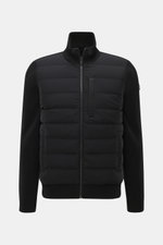 Front view of Moose Knuckles Down Blouson 'Kamet Hybrid' black, made of viscose and microfiber, knitted back and sleeves, soft touch, slim fit, robust two-way zipper, high closing ribbed collar, typical metal logo on upper arm, slanted hip pockets, light 