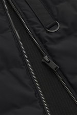 Close-up front view of Moose Knuckles Down Blouson 'Kamet Hybrid' black, showing robust two-way zipper, ribbed collar, metal logo ring; made of viscose and microfiber, knitted back and sleeves, soft touch, slim fit, slanted hip pockets, light down filling