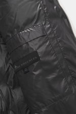 Close-up interior view of the Moose Knuckles Down blouson "King's Puffer" grey, showing high-quality microfiber, slim fit, warm down filling, two-way zipper, typical blouson collar made of ribbed knit, front pockets with snap button, rubberized label on u