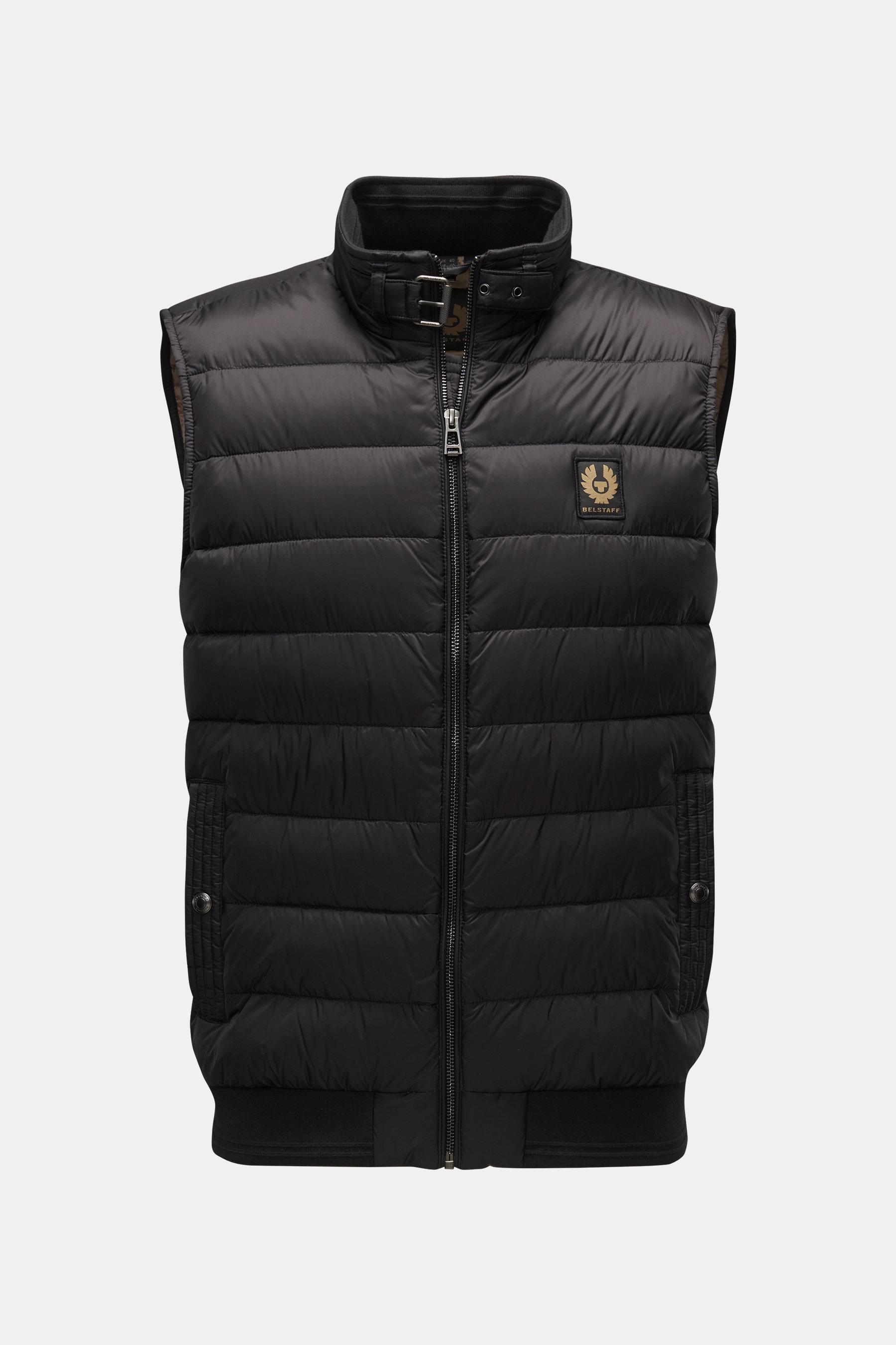 Front view of Belstaff Daunenweste 'Circuit' schwarz, a black slim-fit outdoor down vest with high-quality microfiber, water-repellent, smooth texture, robust metal zipper, stand-up collar with buckle, Belstaff chest logo, snap-button front pockets, flexi
