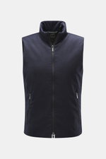UBR Outdoorweste 'Raptor Savile' navy meliert frontale Nahaufnahme, Slim Fit, reine Merinowolle, leichte Wattierung, Stehkragen, Zipper-Taschen, Zwei-Wege-Reißverschluss.