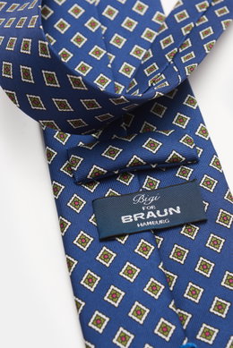 Bigi Seidenkrawatte 'Nilo' blau/oliv/weiß gemustert photographed from above, showing classic diamond pattern, pure silk, subtle shine, identical lining, Made in Italy, 8 cm wide.
