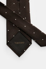 Tom Ford Seidenkrawatte dunkelbraun/schwarz/creme gemustert, feine Seide mit Fischgratmuster und Punkten, Detailaufnahme von oben, made in Italy, 8 cm breit.