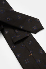 Cesare Attolini Krawatte 'Ventaglio' anthrazit/navy/braun gemustert, liegend mit Medaillonmuster, Mix aus Wolle und Seide, Made in Italy, Breite 8,5 cm.