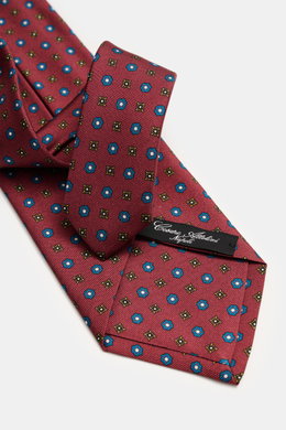 Cesare Attolini Silk tie 'Ventaglio' bordeaux/petrol/yellow patterned shown from a close-up top angle, pure silk, floral pattern, Made in Italy, Width: 8.5 cm.