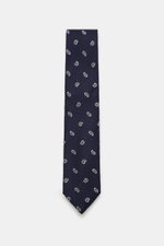 Borrelli Krawatte navy/offwhite gemustert, frontal fotografiert, handgefertigt aus Seide und Schurwolle, dezenter Glanz, grafisches Muster, tonaler Futterstoff, Made in Italy, Breite 8 cm