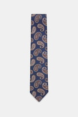 Borrelli Seidenkrawatte navy/beige/taupe gemustert, frontale Nahaufnahme, handgefertigt aus reiner Seide, dezenter Glanz, grafisches Muster, tonaler Futterstoff, Made in Italy, Breite 8 cm