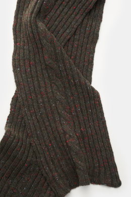 04651/ A trip in a bag Schal dark olive/rot meliert