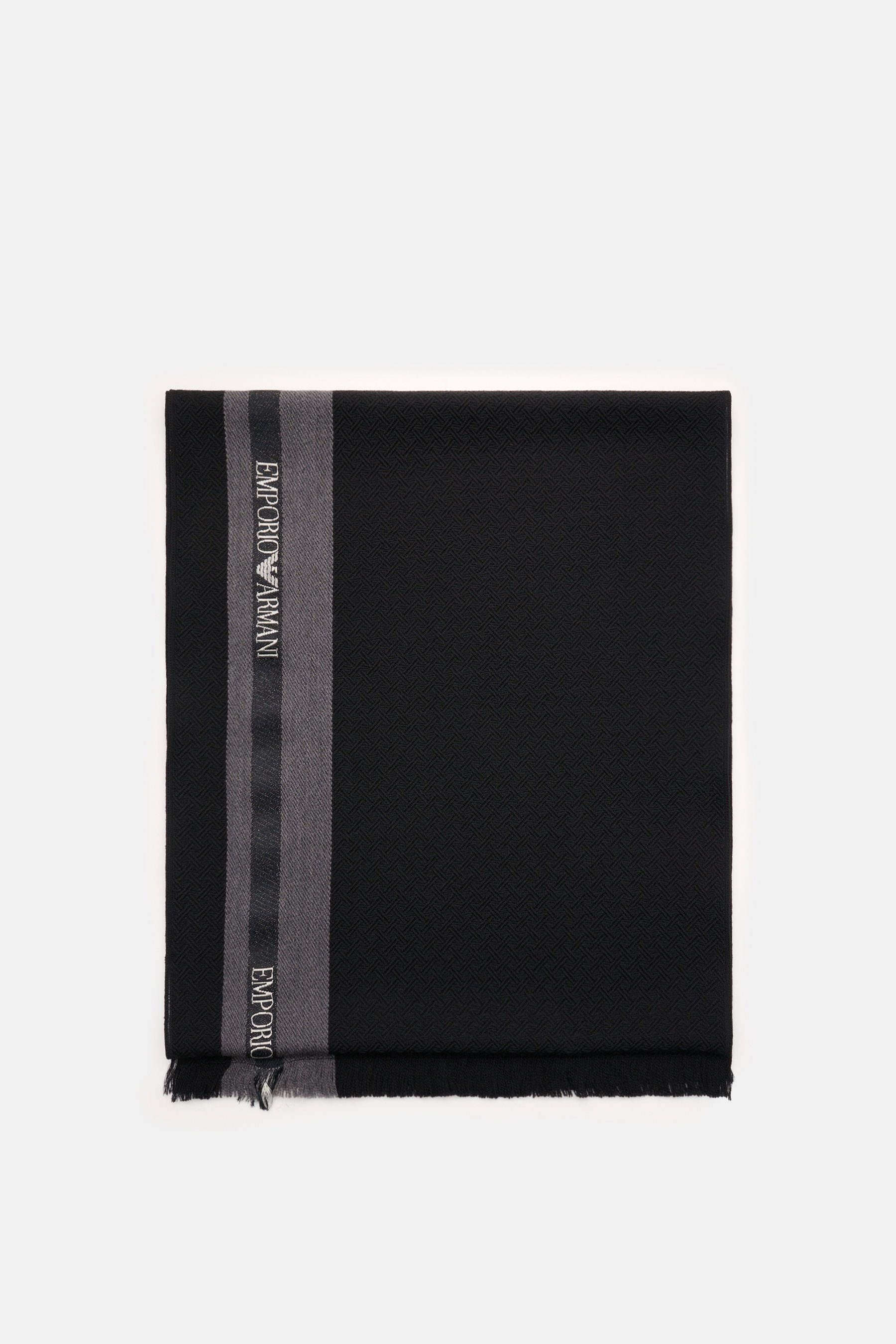 Emporio Armani Schal schwarz/dunkelgrau, frontal flach liegend, feines tonales Woll-Seide Webmuster, breite Kontraststreifen, Web-Logo, schmaler Fransensaum.
