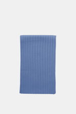 Alt tag (125 characters max):  
Folded von Braun Cashmere scarf blue mottled in classic rib knit, photographed from above on a plain background.

Additional description:  
<p>This timeless VON BRAUN scarf made of pure Mongolian cashmere in distinctive rib