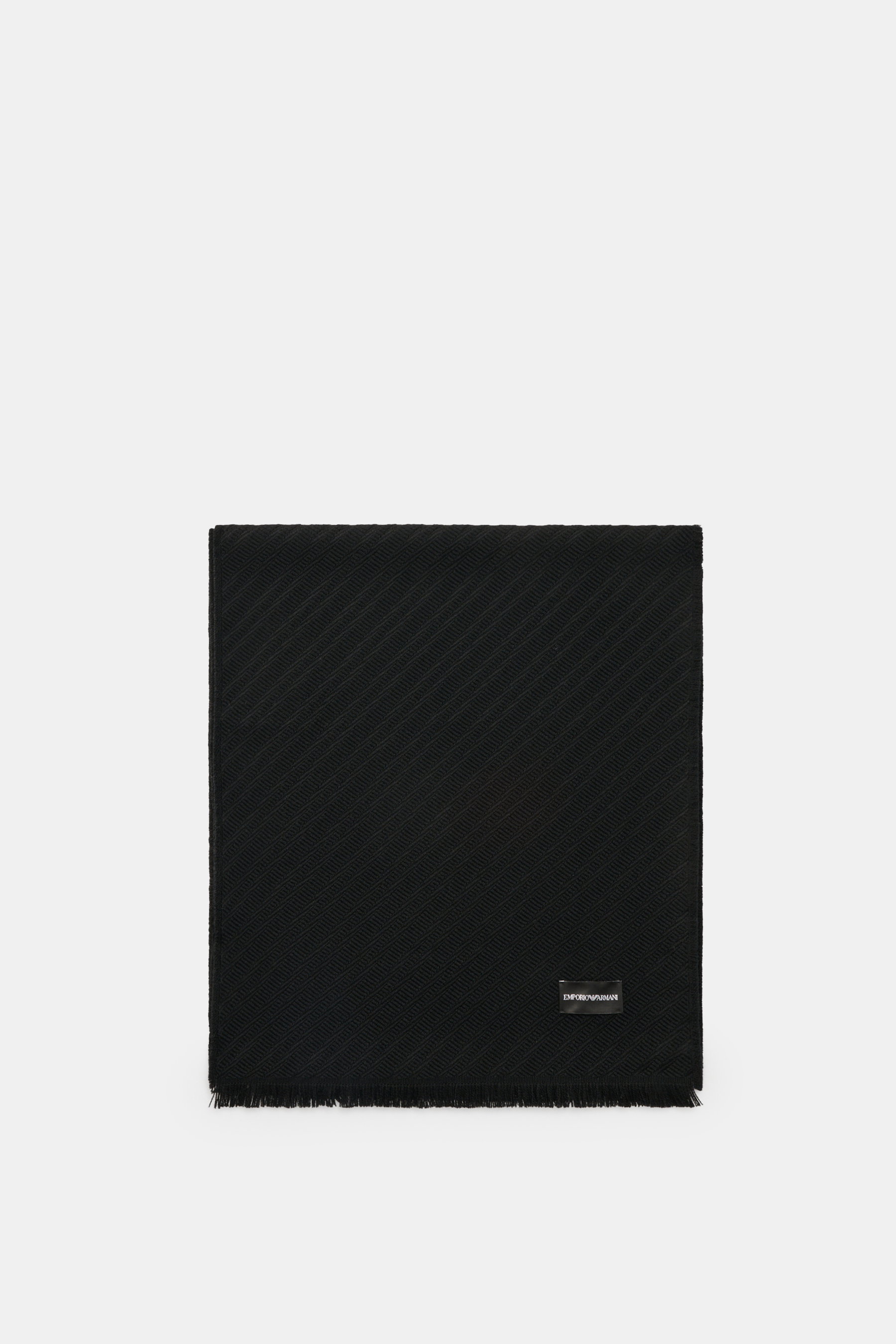 Emporio Armani Schal schwarz, frontal ausgebreitet, reine Schurwolle, weicher Griff, markantes Streifen-Webmuster, Fransenkante, 180x38 cm.