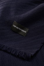 Emporio Armani Scarf navy shown close-up from above, highlighting pure virgin wool, soft textured feel, striped weave, fringed edges, approx. 180x38 cm.