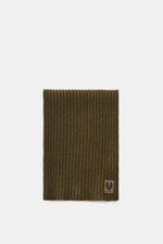Top-down view of the Belstaff Scarf 'Watch' olive, showing its wide rib knit pattern, soft pure wool texture, and typical Belstaff label.

<p>The cozy 'Watch' scarf by BELSTAFF made of pure wool and in a modern rib knit look is an indispensable accessory 