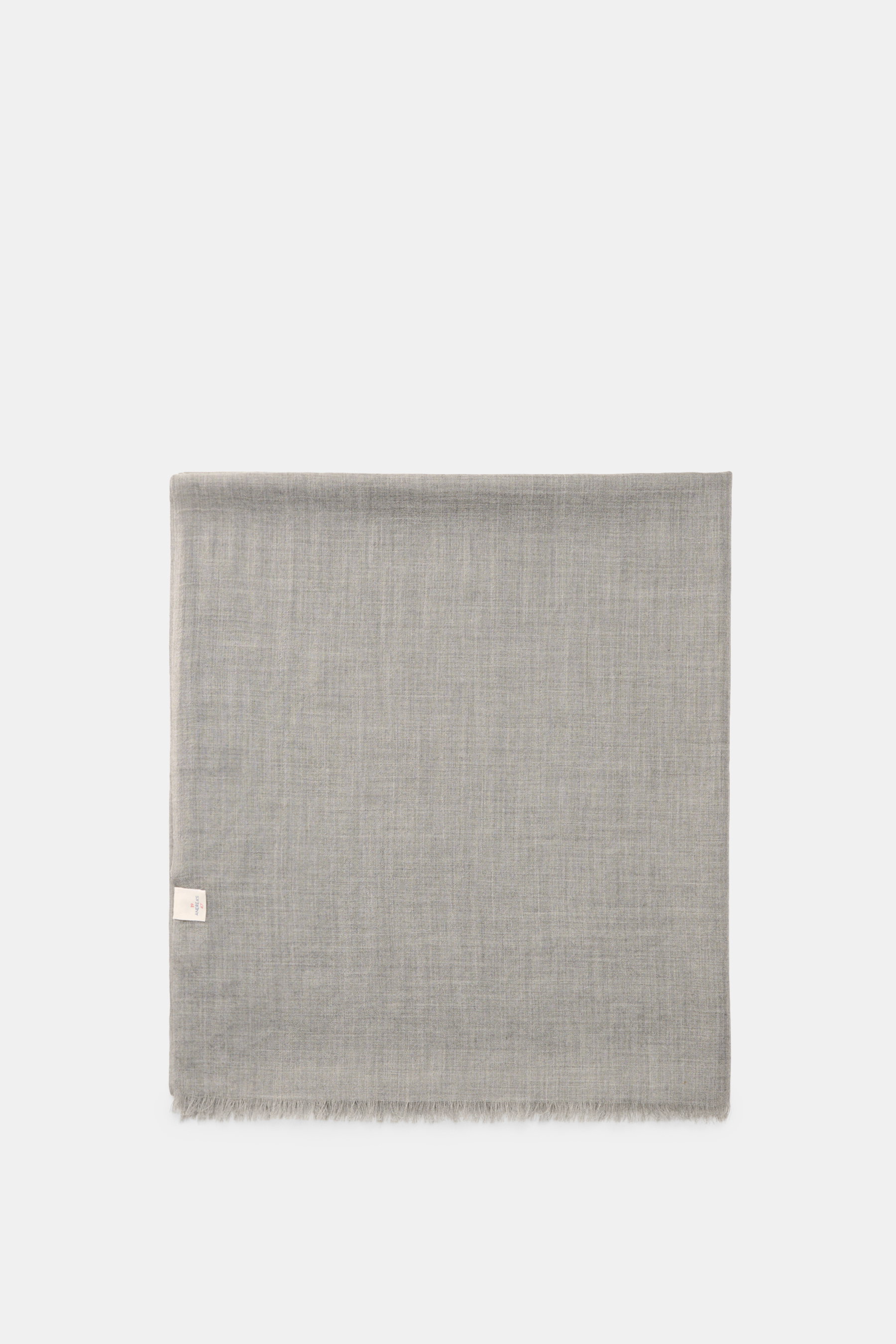 19 Andrea’s 47 Cashmere Schal grau meliert, flach liegend von oben fotografiert, hauchdünn, leicht, weicher Griff, schmaler Fransensaum, Maße ca. 206x91 cm.