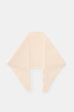 Top-down view of a soft, sand-colored Filippo de Laurentiis Bandana sand knitted scarf with a medium-fine pattern.

<p>This soft bandana by FILIPPO DE LAURENTIIS is knitted from a noble material composition and is a practically lightweight scarf for the t