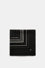 Officine Générale Tuch schwarz/offwhite gemustert, flach liegend von oben fotografiert, reine Wolle, weicher Griff, Streifen- und Punktemuster, ca. 85x85 cm.