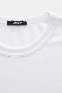 Close-up front view of Tom Ford Rundhals-Unterhemd weiß, a clean basic white T-shirt with round neckline, elastic cotton, soft touch, extra slim fit, and a small TOM FORD label on the hem.

Description: <p>Cleanes Basic mit Rundhalsausschnitt: Das komfort