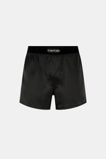 Tom Ford Seiden-Boxershorts schwarz, Frontansicht, edle Seide mit Stretch, weicher samtiger Bund mit Logo, Slim Fit, seitlicher Eingriff, kühl und leicht.