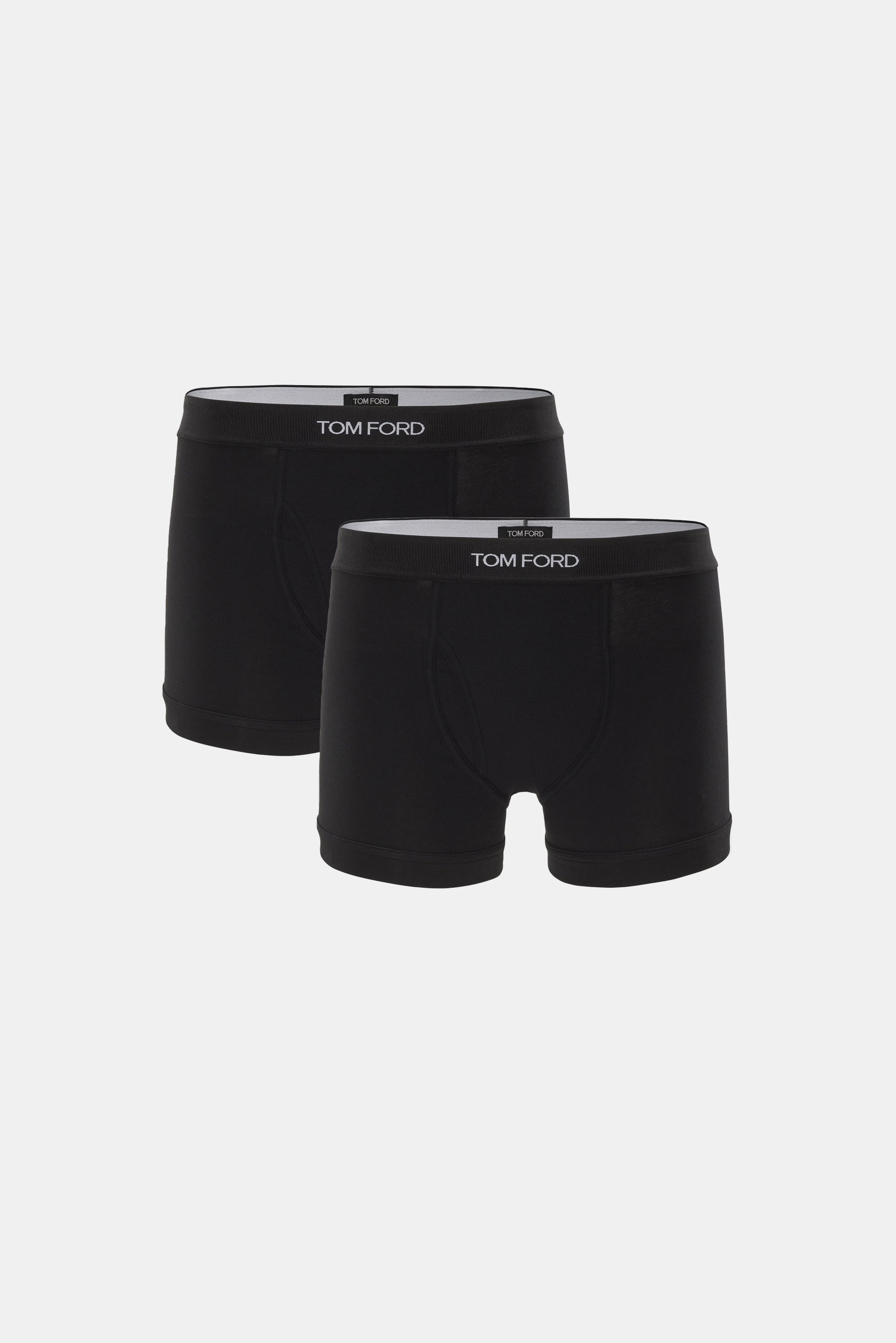 Tom Ford Boxershorts 2er-Set schwarz, sportlich, slim fit, elastischer Bund mit TOM FORD-Stitching, seitlicher Eingriff, weiche Baumwolle, frontal fotografiert.