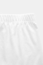 Close-up front view of Stefan Brandt Boxershorts 'Bari' weiß showing elastic waistband and soft white cotton fabric. Komfort im Alltag: Die Boxershorts von STEFAN BRANDT aus weicher Baumwolle bieten ein angenehmes Tragegefühl für jeden Tag. Jersey aus ela