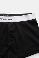 Tom Ford Boxershorts 2er-Set schwarz, Nahaufnahme von oben, sportlich, schlicht, Slim Fit, Baumwolle, elastischer Bund mit TOM FORD-Stitching, seitlicher Eingriff.