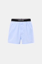 Tom Ford Boxershorts hellblau, sportlich, slim fit, reine Baumwolle, glatter Griff, seitlicher Eingriff, elastischer Bund mit TOM FORD-Stitching, frontale Nahaufnahme.