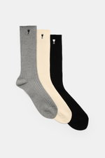 Drei Ami Paris Strümpfe 3er-Set creme/grau/schwarz liegen flach nebeneinander, Rippstrick mit Herz-Stitching, Baumwoll-Microfaser-Mix, Unisex.