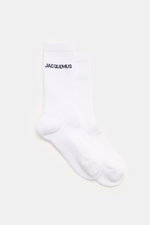 Weiß fotografierte Jacquemus Strümpfe weiß im Tennis-Design mit Intarsien-Logo, Rippstrick, Baumwoll-Mix, Stretch, verstärkten Zonen, Unisex.