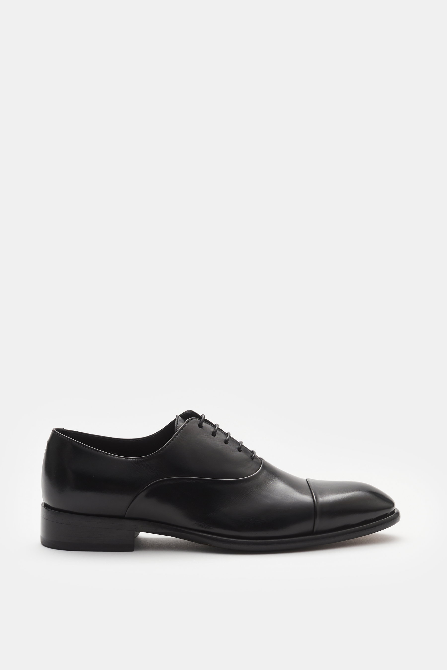 Doucal's Oxford shoes black
