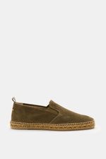 Side view of Castañer Espadrilles 'Joel' oliv, a casual classic with olive suede upper, soft grip, jute-edged vulcanized rubber sole, elastic side inserts, heel loop, decorative back stitching, and flexible rubber outsole, ready for summer.