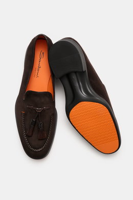 Santoni Tassel Loafer 'Easy On' dunkelbraun aus feinem Veloursleder, schmal zulaufend, mit Leder-Tasseln, orangenem Innenfutter, Kautschuksohle, Draufsicht.