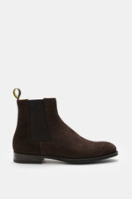 Doucal's Chelsea Boot 'Orvieto Flex' dunkelbraun aus feinem Veloursleder seitlich schmal zulaufend mit elastischen Einsätzen, ledernem Innenfutter, Ledersohle mit Kautschuk, Seitenansicht.