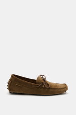 Side view of a Tom Ford Loafer braun in soft brown velour leather with leather bow, square toe, decorative stitching, and rubber nubs on sole and heel.

Description: <p>Mit diesem modernen Loafer im Mokassin-Stil aus feinstem Veloursleder mit Schleife und