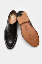 Church's Fullbrogue schwarz, edles Glattleder, schmale Silhouette, Broguings, Flügelkappe, Fünf-Loch-Schnürung, Lederfutter, Goodyear, Ansicht von oben und Sohle.